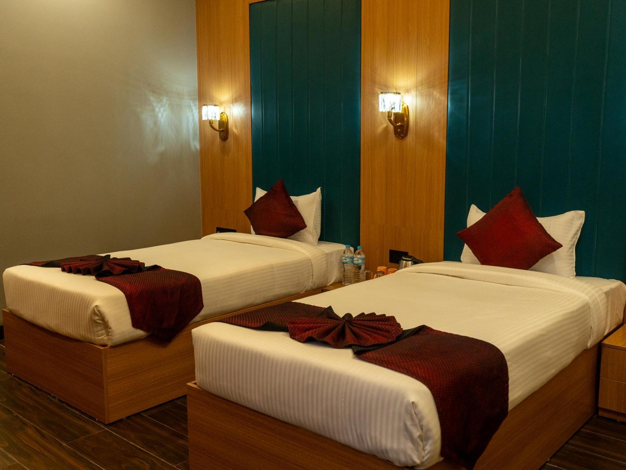 Hotel Alba Inn, Indore Exterior foto